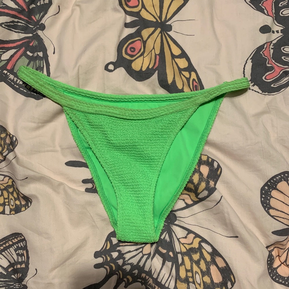 Bikini bottoms